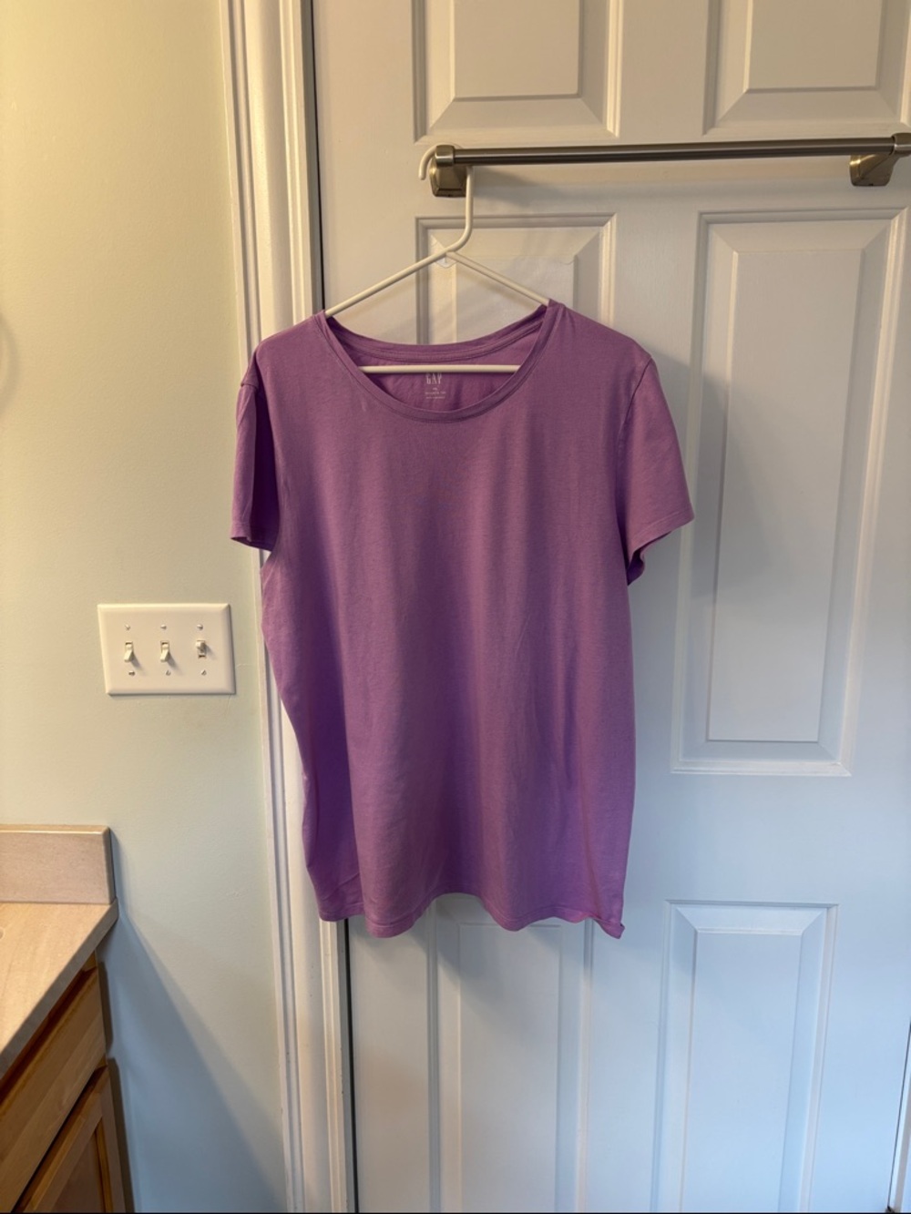 GAP Purple Crewneck Short Sleeve Tee